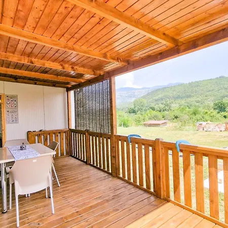 Tiny House Kety אתר קמפינג Krupa