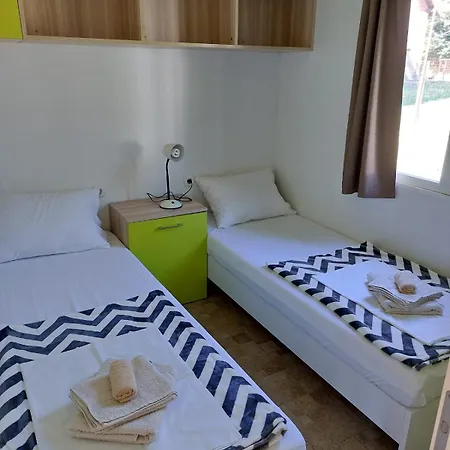 Camping Tiny House Kety Krupa